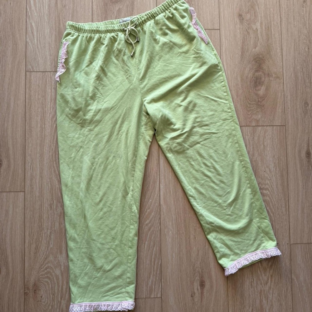 Vintage Light Lime Green Sweatpants with Pink Lace Trim Accent Sweats
